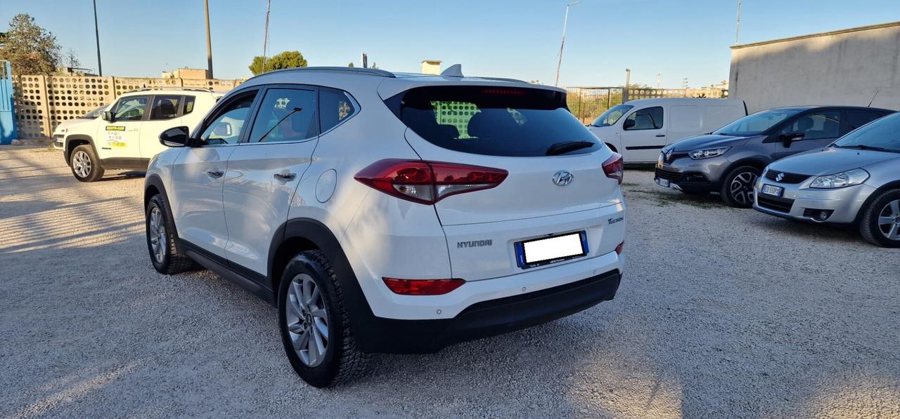 Hyundai Tucson 1.7 CRDi XPossible 2015 PERFETTA