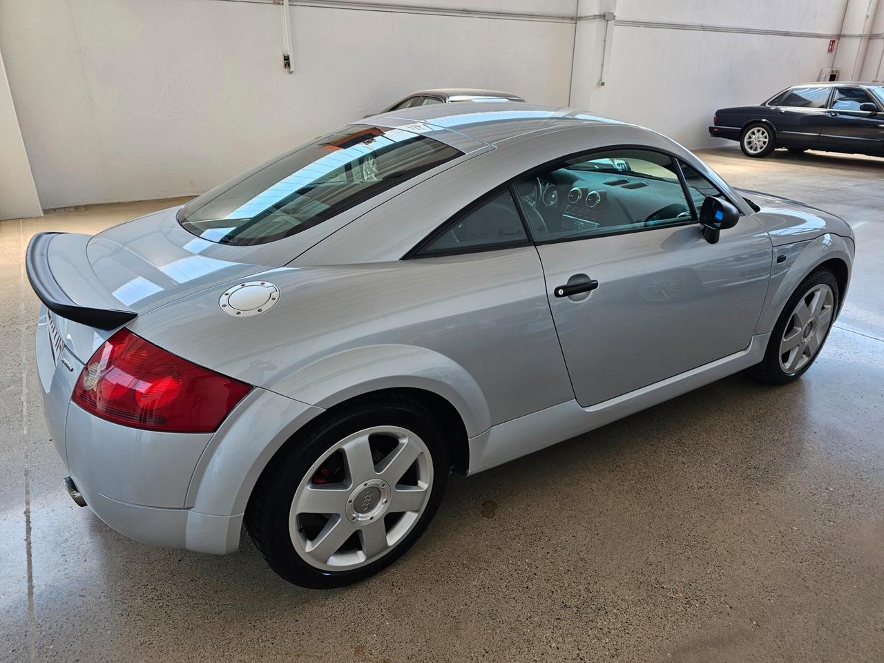 AUDI TT 1.8T QUATTRO 225 CV