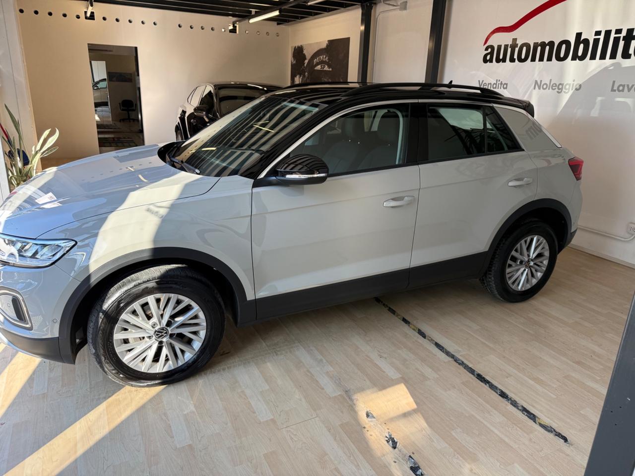 Volkswagen T-Roc 1.0 TSI Life