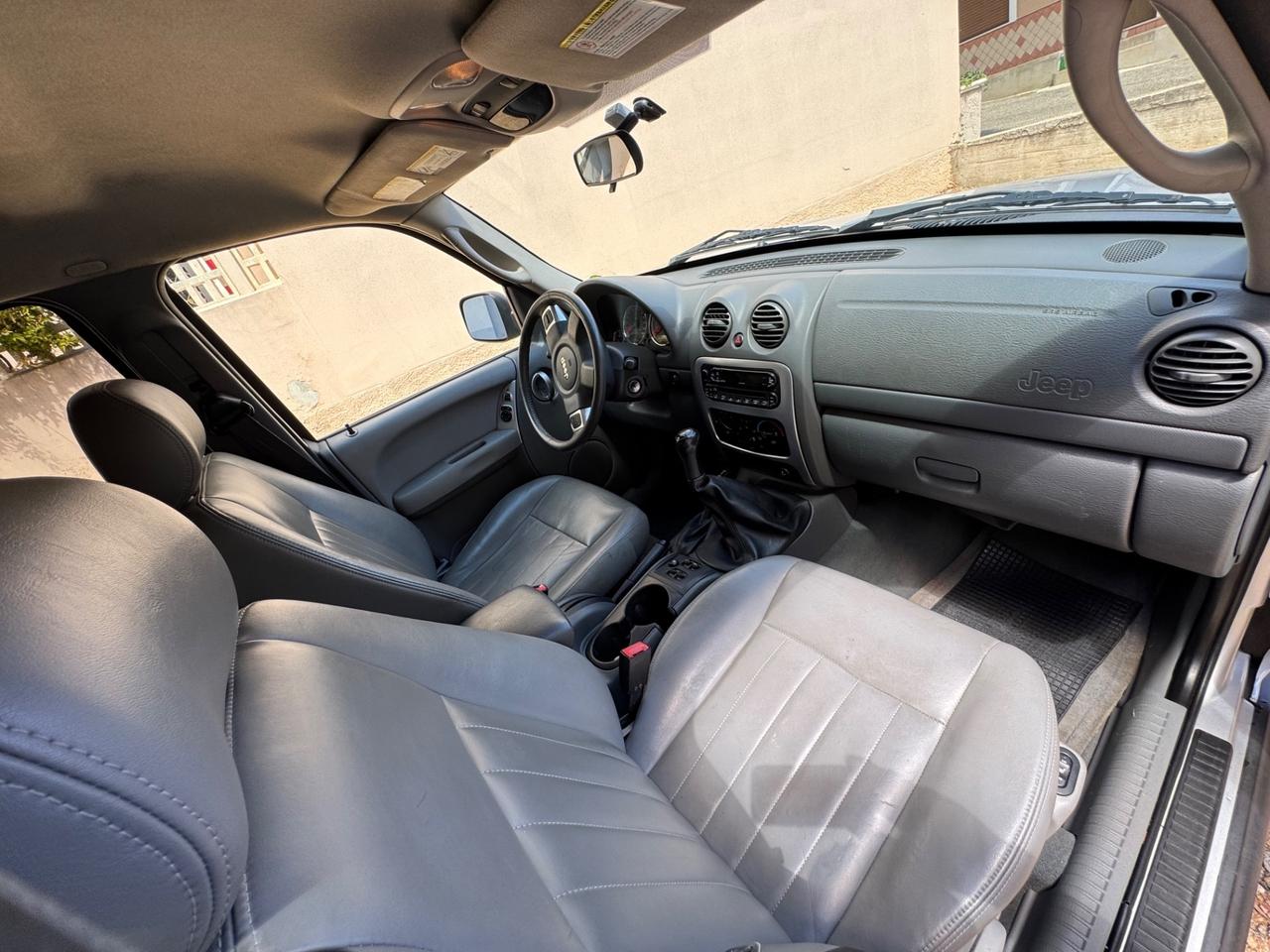 Jeep Cherokee 2.8 CRD Limited