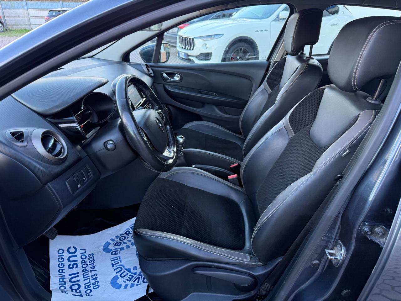 Renault Clio dCi 8V 110CV Start&Stop 5 porte Energy Intens