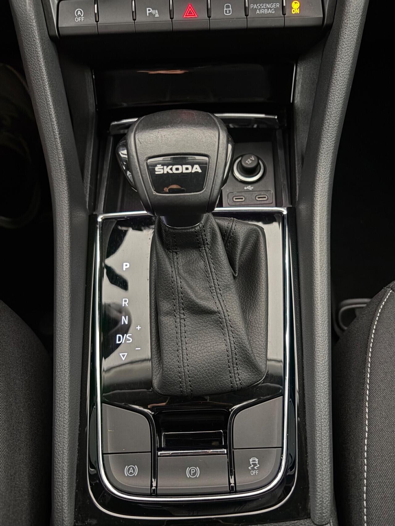 Skoda Karoq 2.0 TDI EVO SCR 115 CV DSG Executive