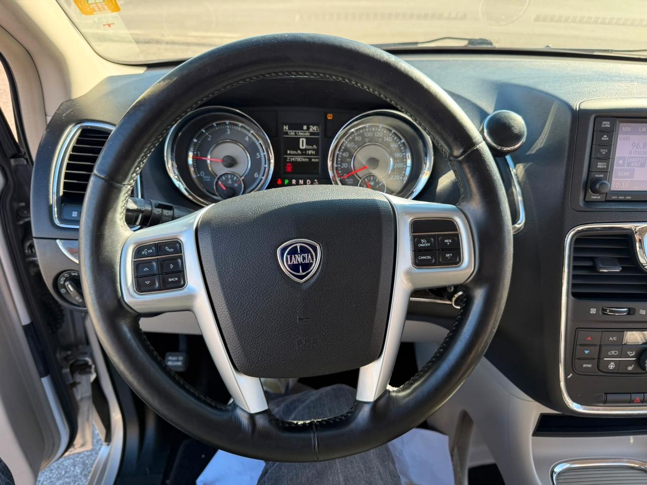 LANCIA VOYAGER 7POSTI 2.8TDI 163CV AUTOMATICA