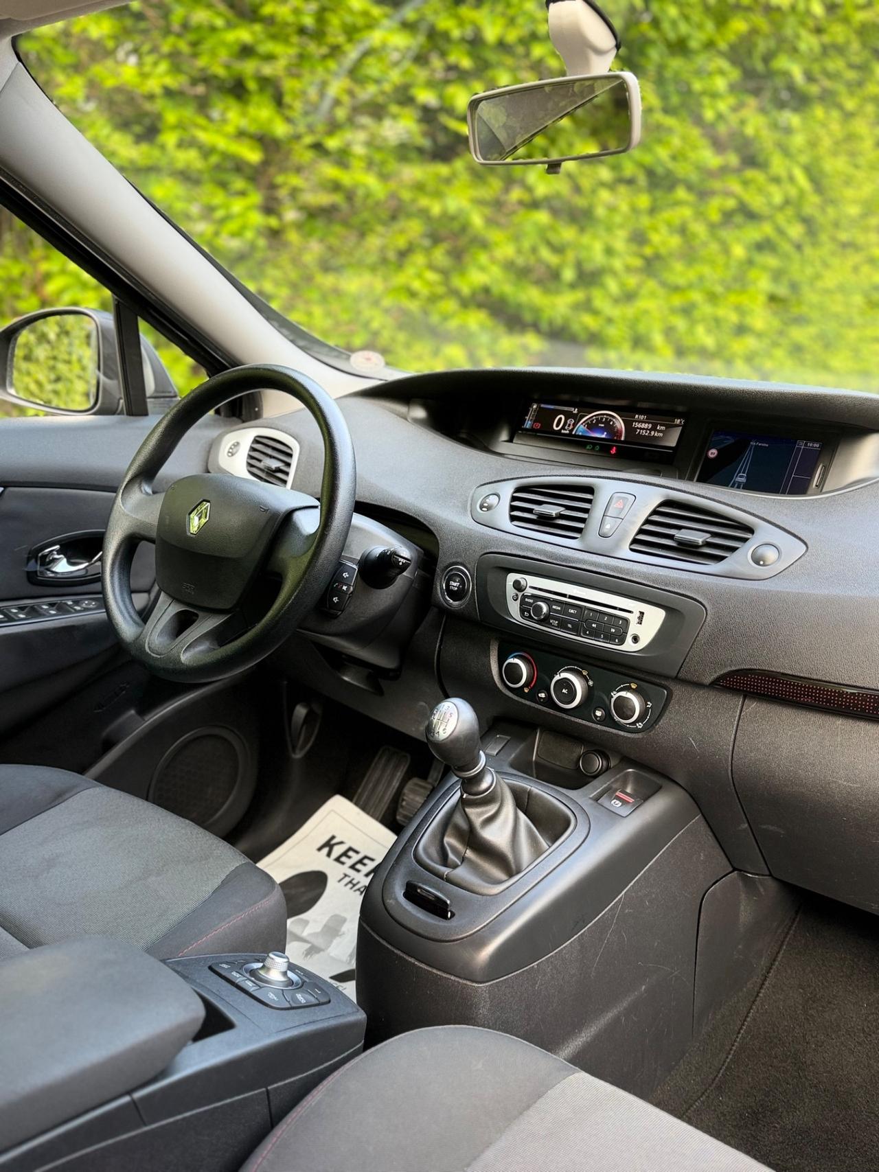 Renault Scenic 1.5 dCi 110CV ok neopatentati