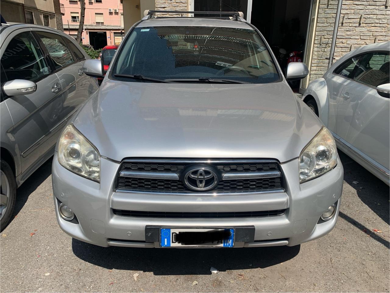 Toyota RAV 4 2.2 D-4D 150 CV DPF 07/2009 Km 154000