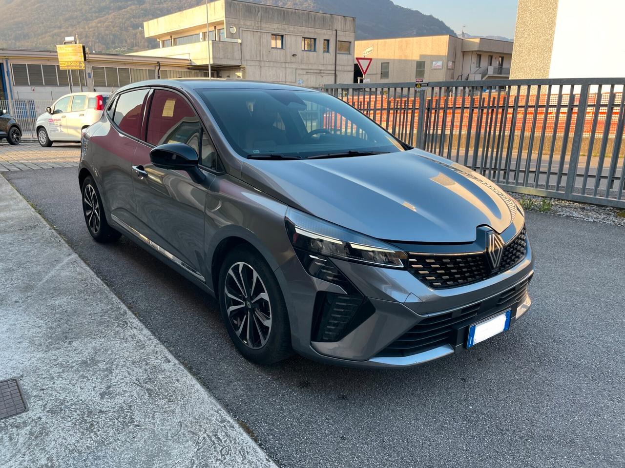 Renault Clio TCe 90 CV 5 porte Techno