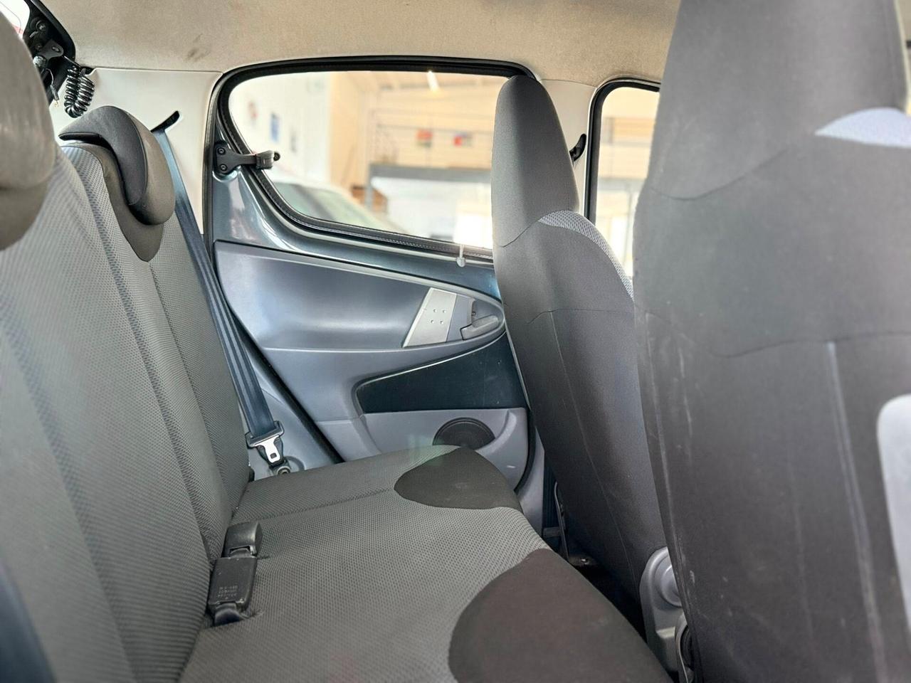 Toyota Aygo 1.0 Benzina 68cv 5porte sol 2006