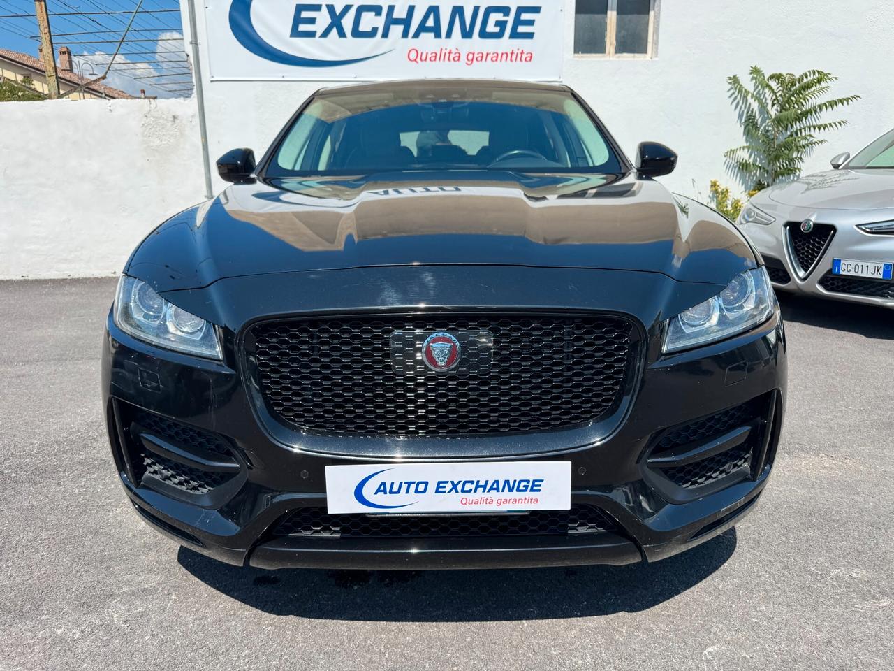 Jaguar F-Pace 2.0 D 180 CV AWD aut. R-Sport