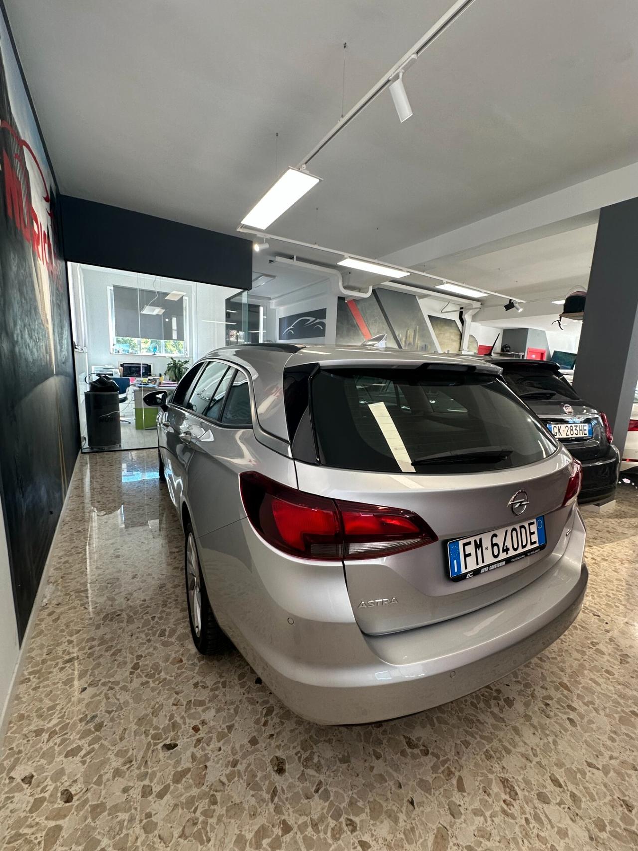 Opel Astra 1.6 CDTi 136CV aut. Sports Tourer Innovation