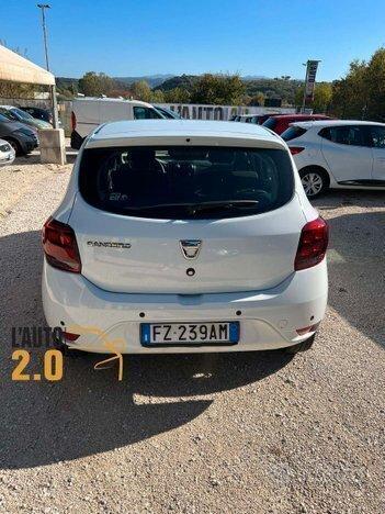 Dacia Sandero LAURATE