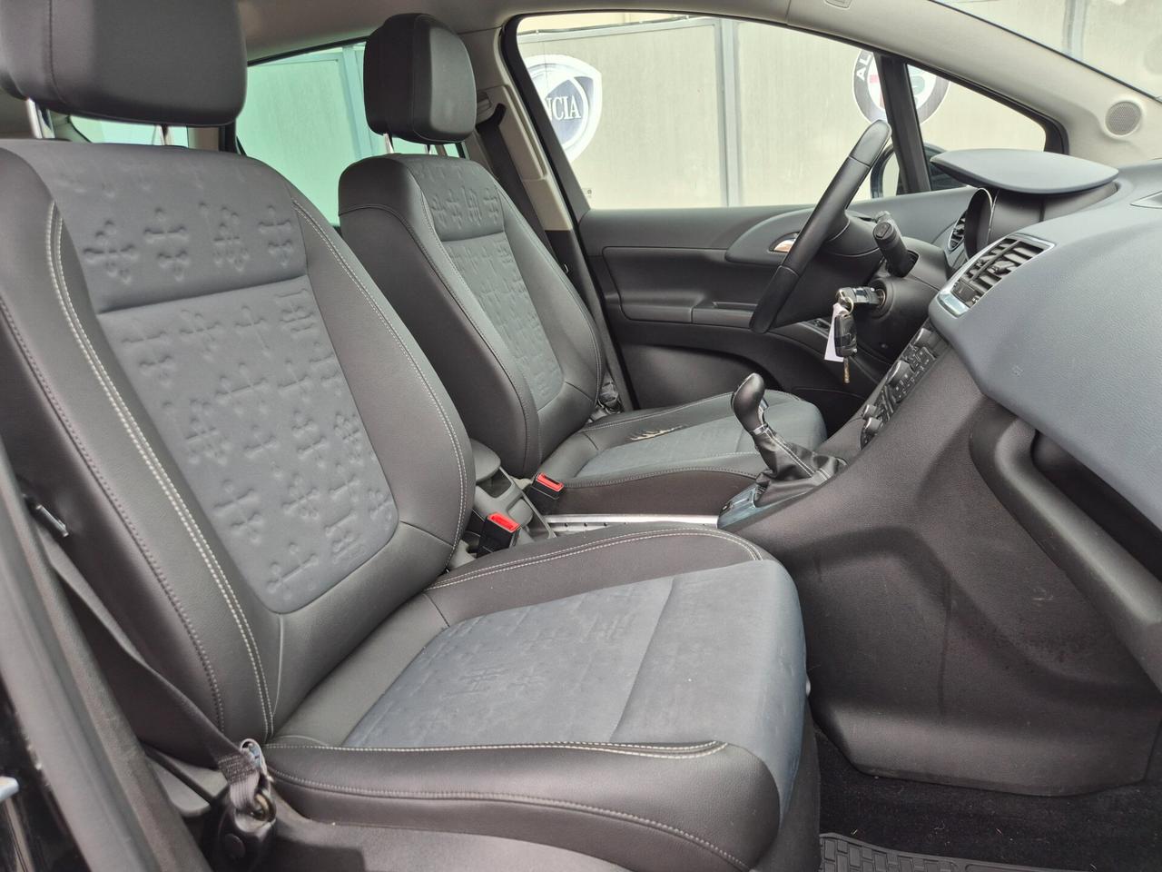 Opel Meriva 1.4 RESTAYLING Cosmo NUOVA FULL