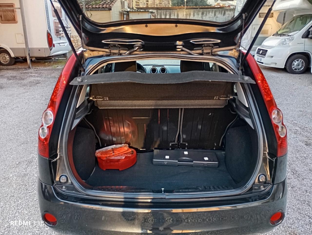 Ford Fiesta 1.2 PARI AL NUOVO GARANZIA 12 MESI