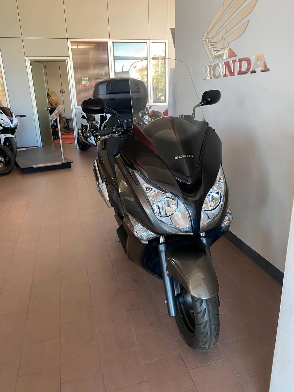 Honda SW-T600 abs