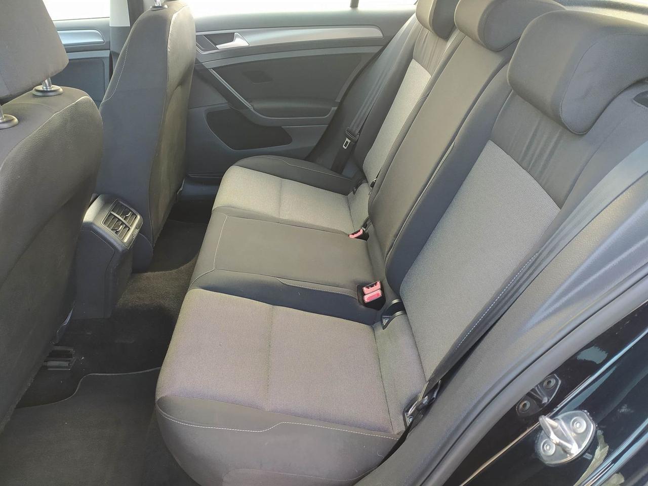 Volkswagen Golf Comfortline 1.6 TDI 110CV Bl #9567