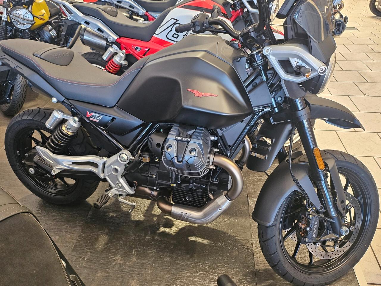 Moto Guzzi V85 STRADA ABS EURO 5 +