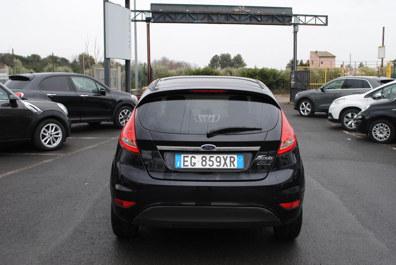 FORD FIESTA 1.2 82 CV OK NEOPATENTATI