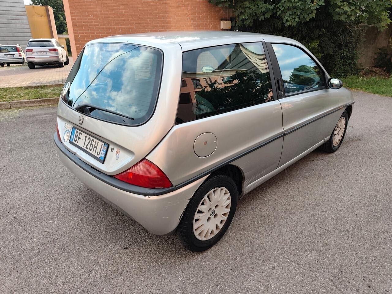 Lancia Y 1.2i cat LS