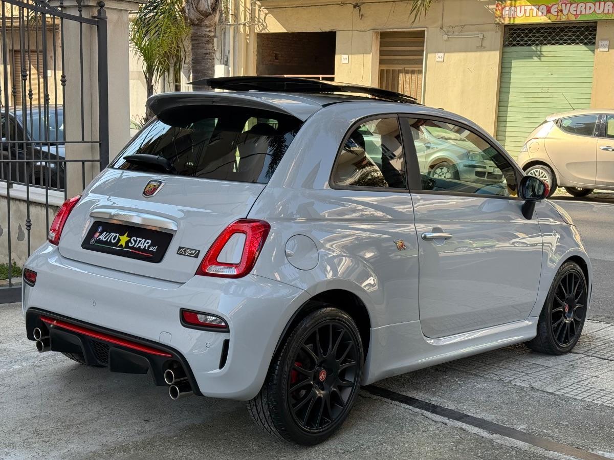 Abarth F595 1.4 Turbo T-Jet 165 CV