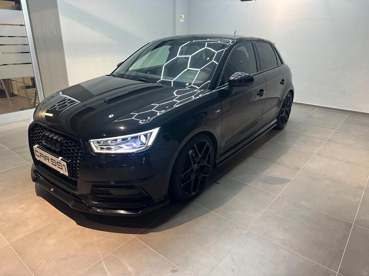 Audi A1 Sportback S-LINE NAVI FARI MATRIX KM CERTIF