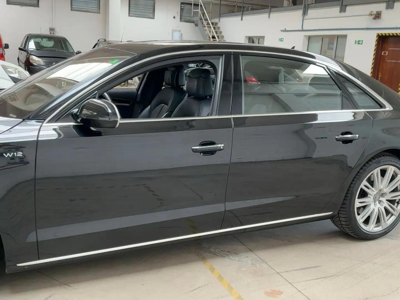 Audi A8 L 6.3 W12 FSI quattro tiptronic