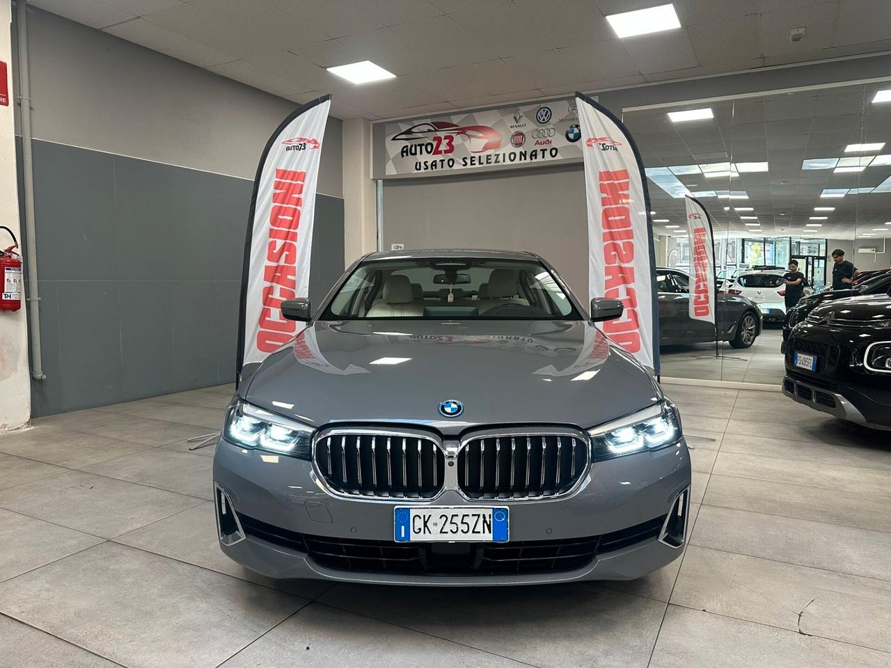 Bmw 3.0 hybrid 545e xDrive Luxury