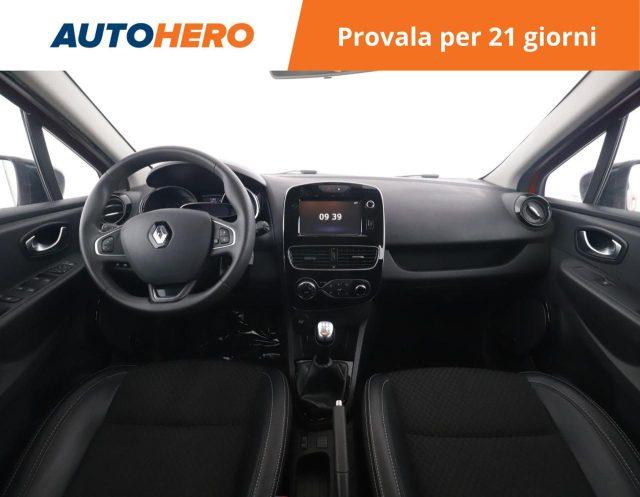 RENAULT Clio TCe 12V 90 CV 5 porte Moschino Zen