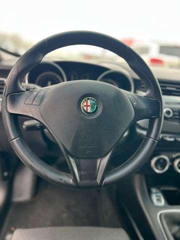 Alfa Romeo Giulietta Giulietta III 2010 1.6 jtdm(2) Exclusive