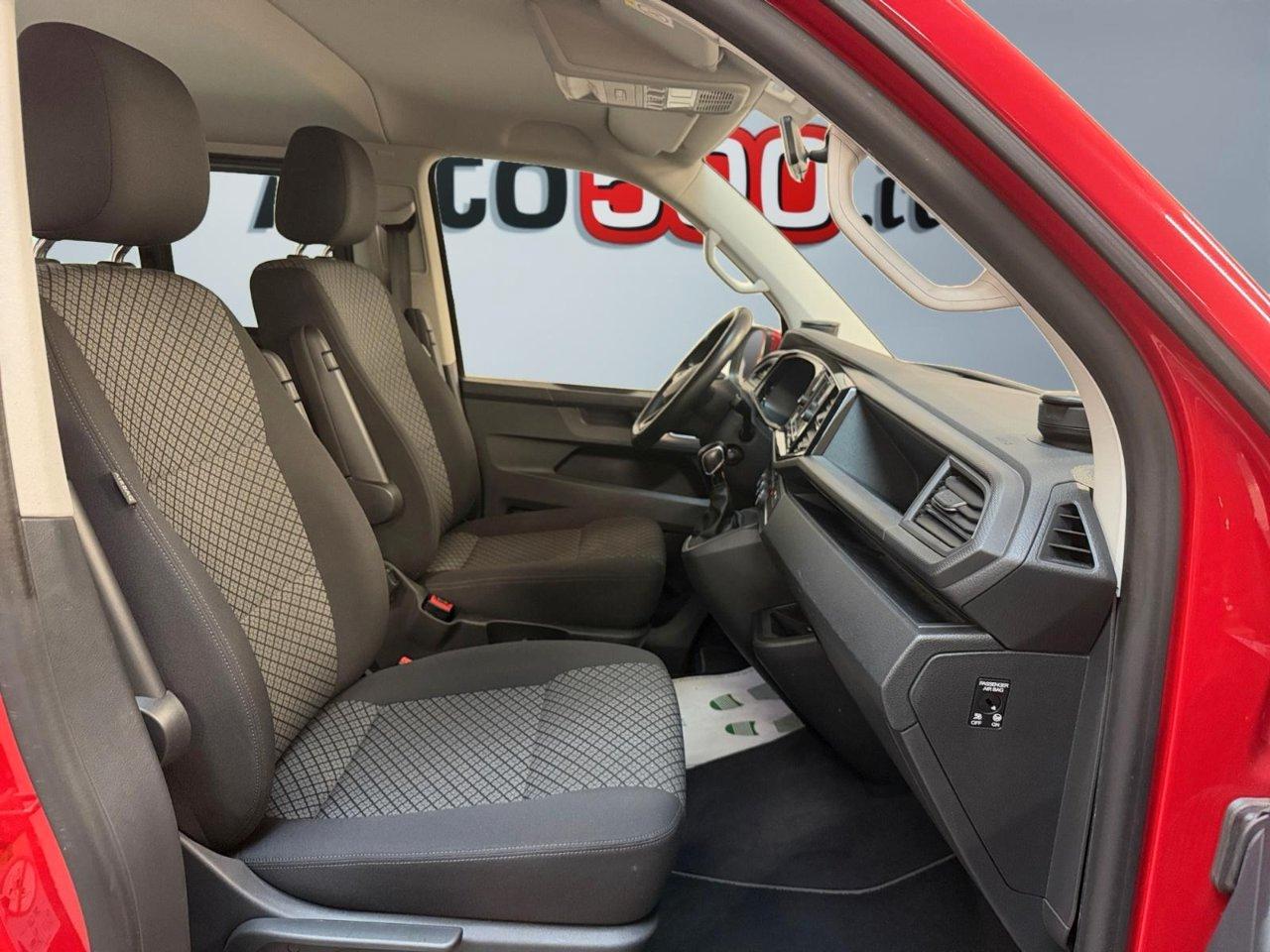 Volkswagen Multivan 2.0 tdi Trendline 150cv dsg 7p.ti