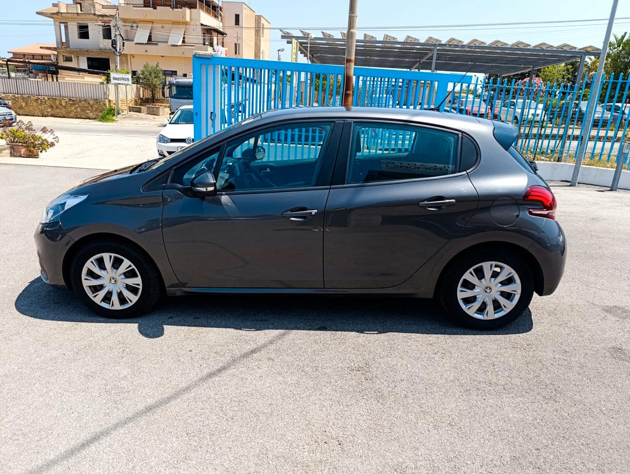 Peugeot 208 PureTech 82 5 porte Active