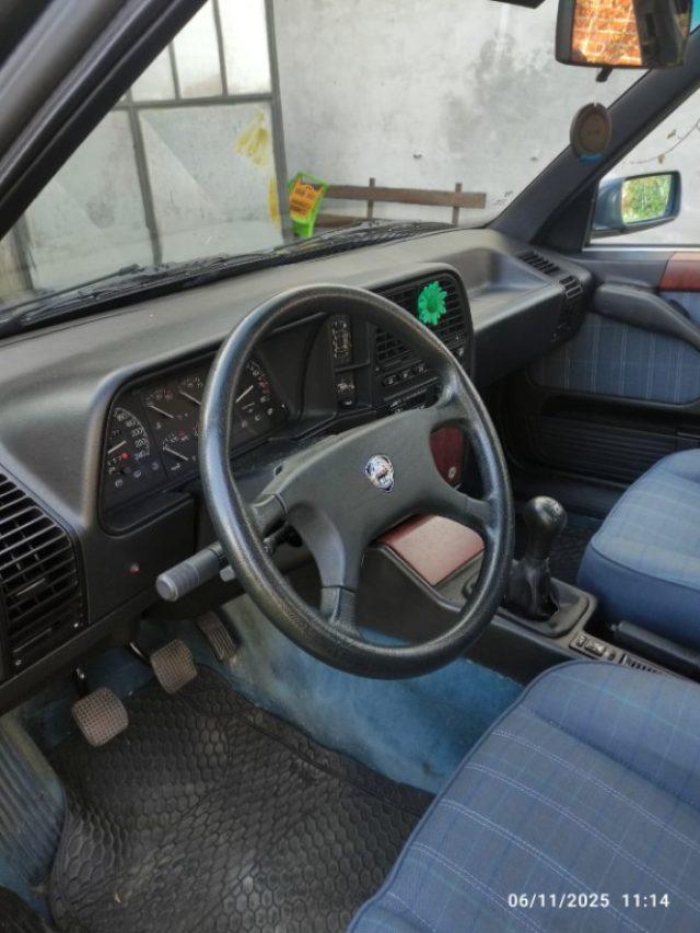 LANCIA Thema 2.0 i.e. 16V TARGA ORO