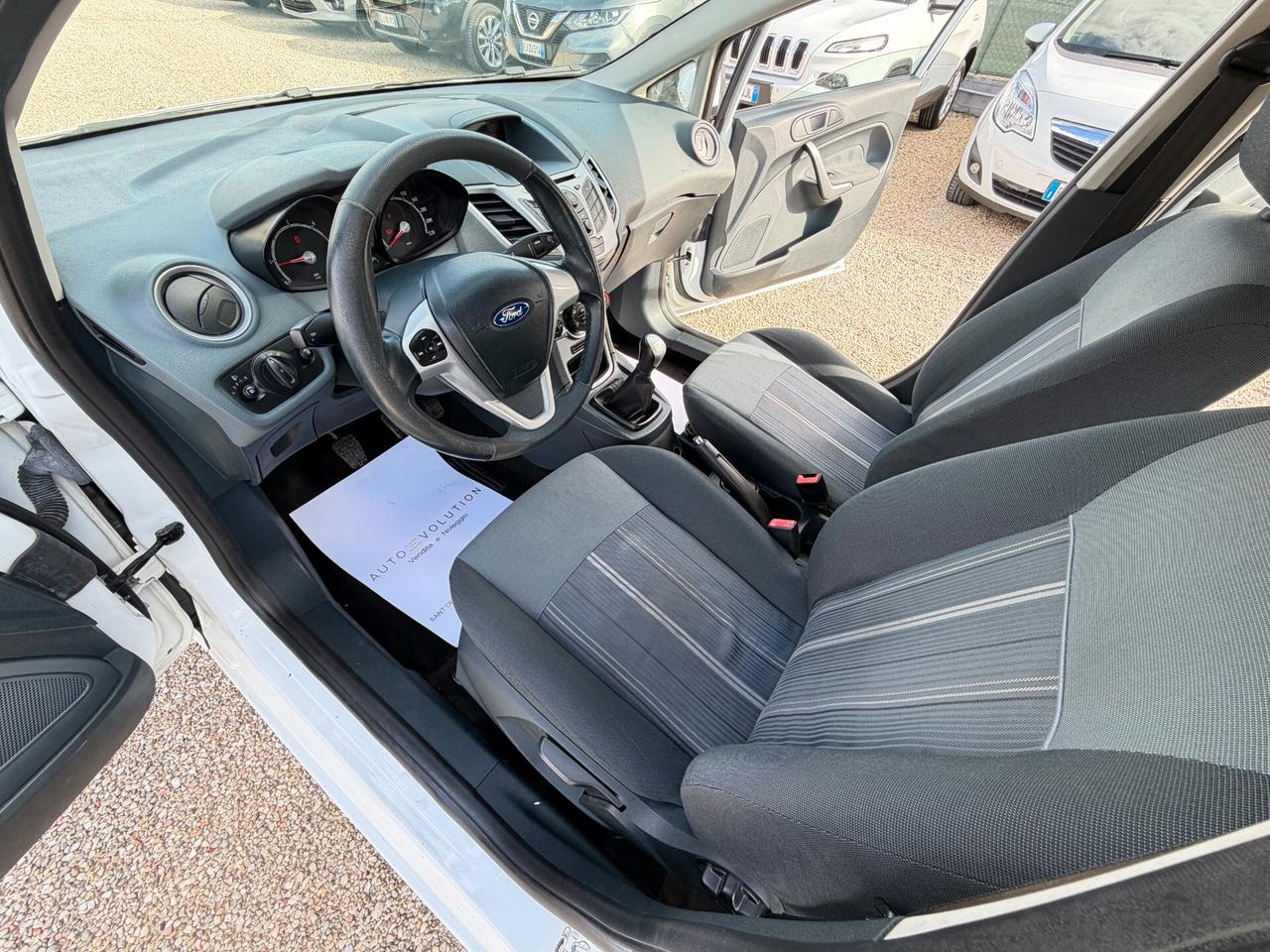 Ford Fiesta 1.4 TDCi 68CV 5 p 128.790 km