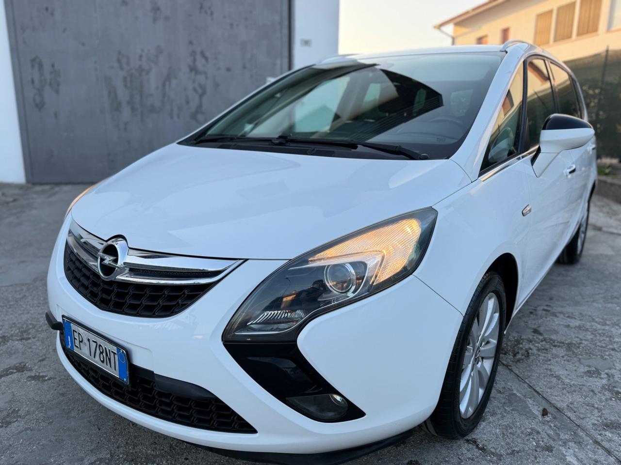 Opel Zafira 2.0 CDTi 7 POSTI FULL 2013 POCHI KM