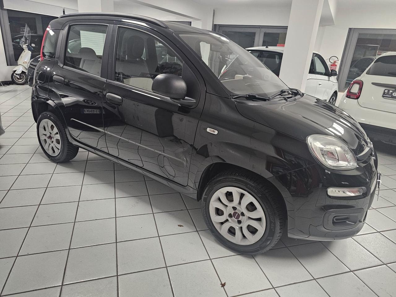 Fiat Panda 0.9 TwinAir Turbo Natural Power Lounge