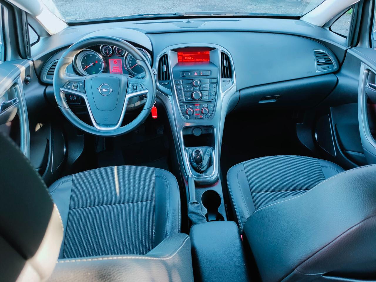 Opel Astra 1.7 CDTI 130CV S&S 5 porte Cosmo