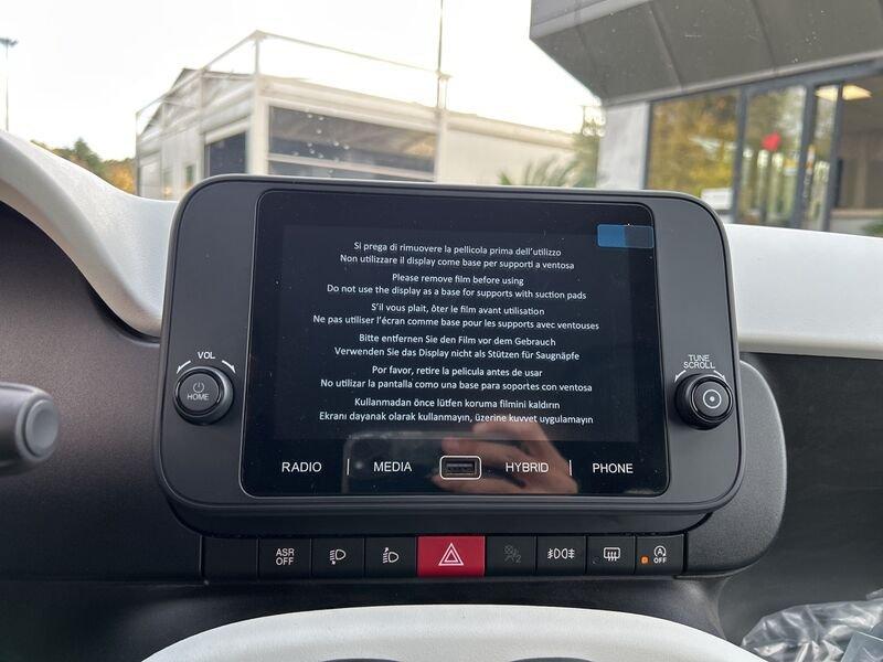 FIAT Panda New 1.0 70cv Hybrid Pandina