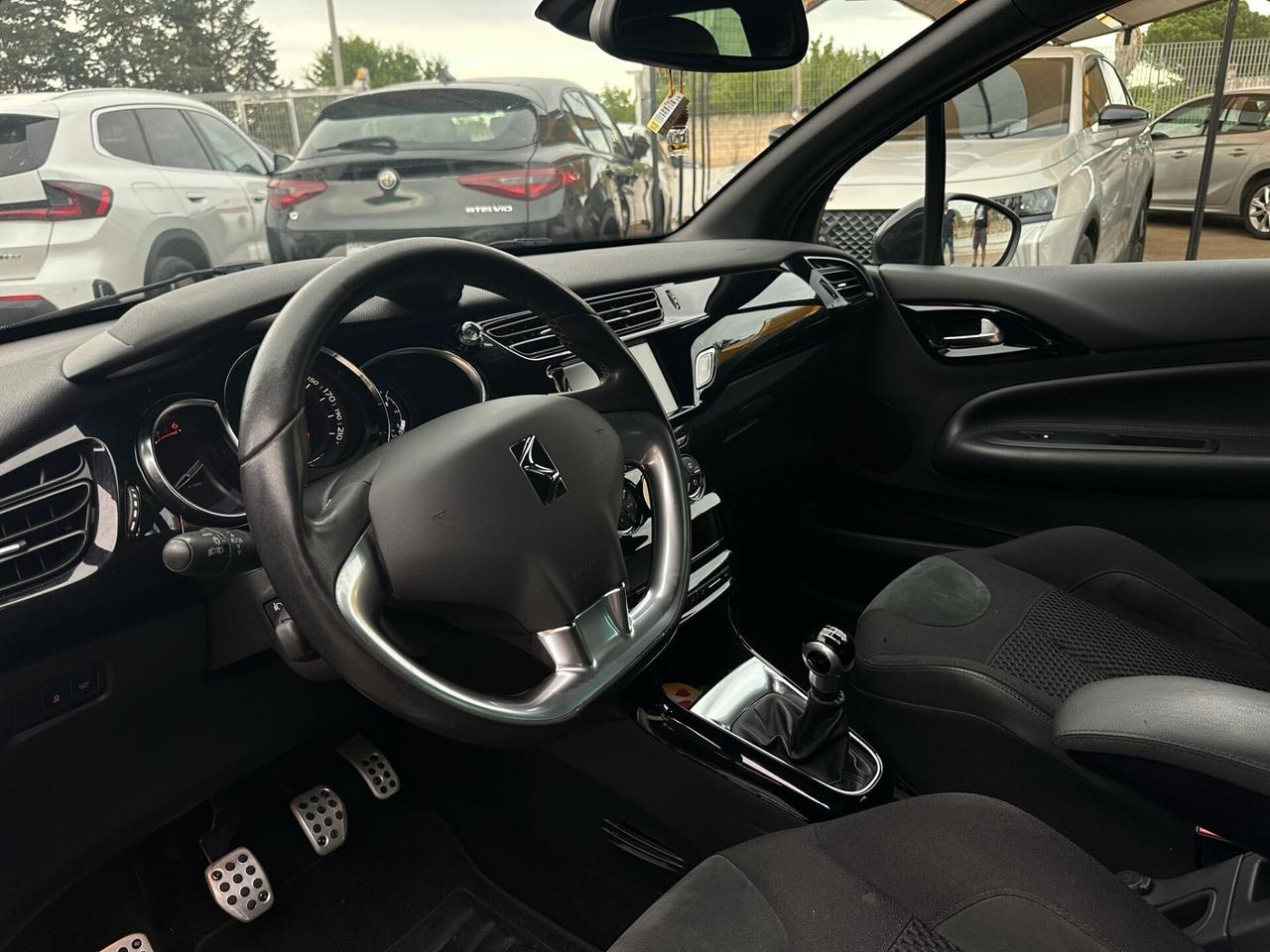 Ds DS3 3 BlueHDi 100 S&S Sport Chic
