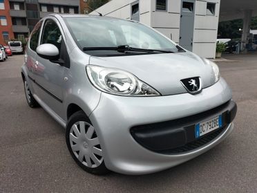 Peugeot 107 - AUTOMATICA TENUTA BENISSIMO