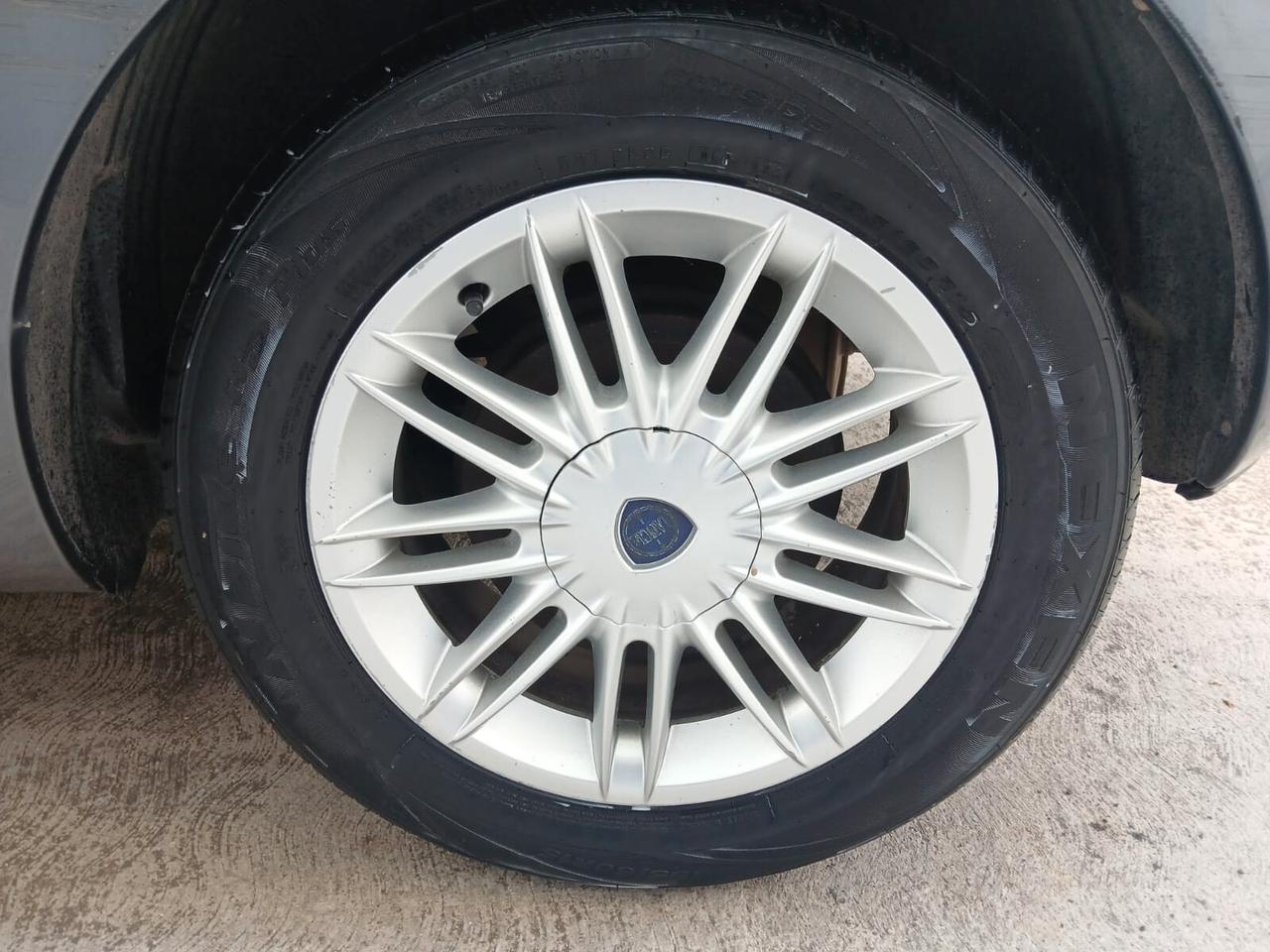Lancia MUSA 1.3 Mjt 95 CV Gold
