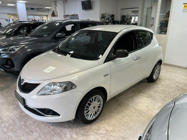 Lancia Ypsilon 1.2 69 CV 5 Porte Gold Euro 6