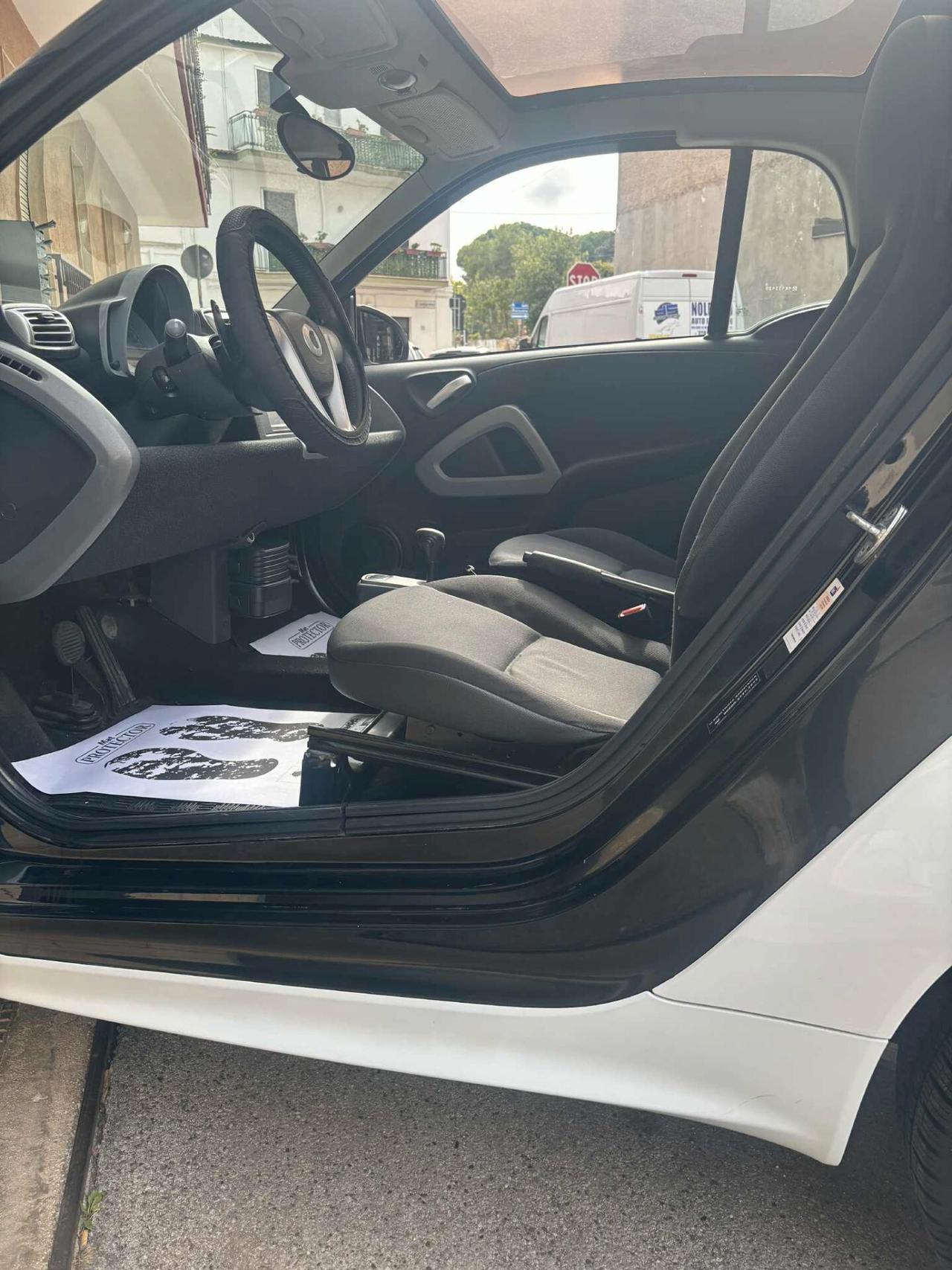 Smart ForTwo 1000 62 kW coupé passion
