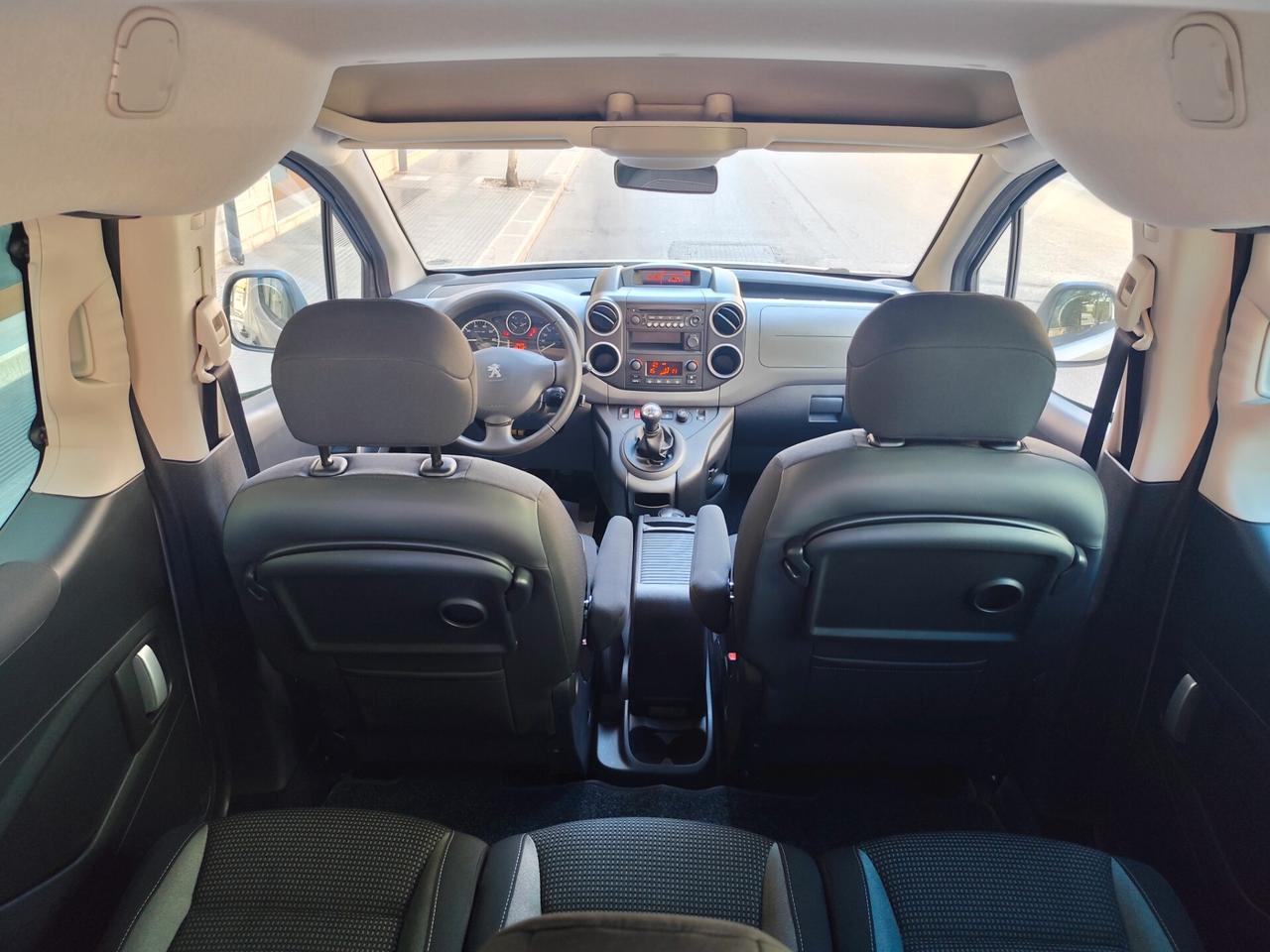 Peugeot Partner Tepee 1.6 BlueHDi 100CV Outdoor