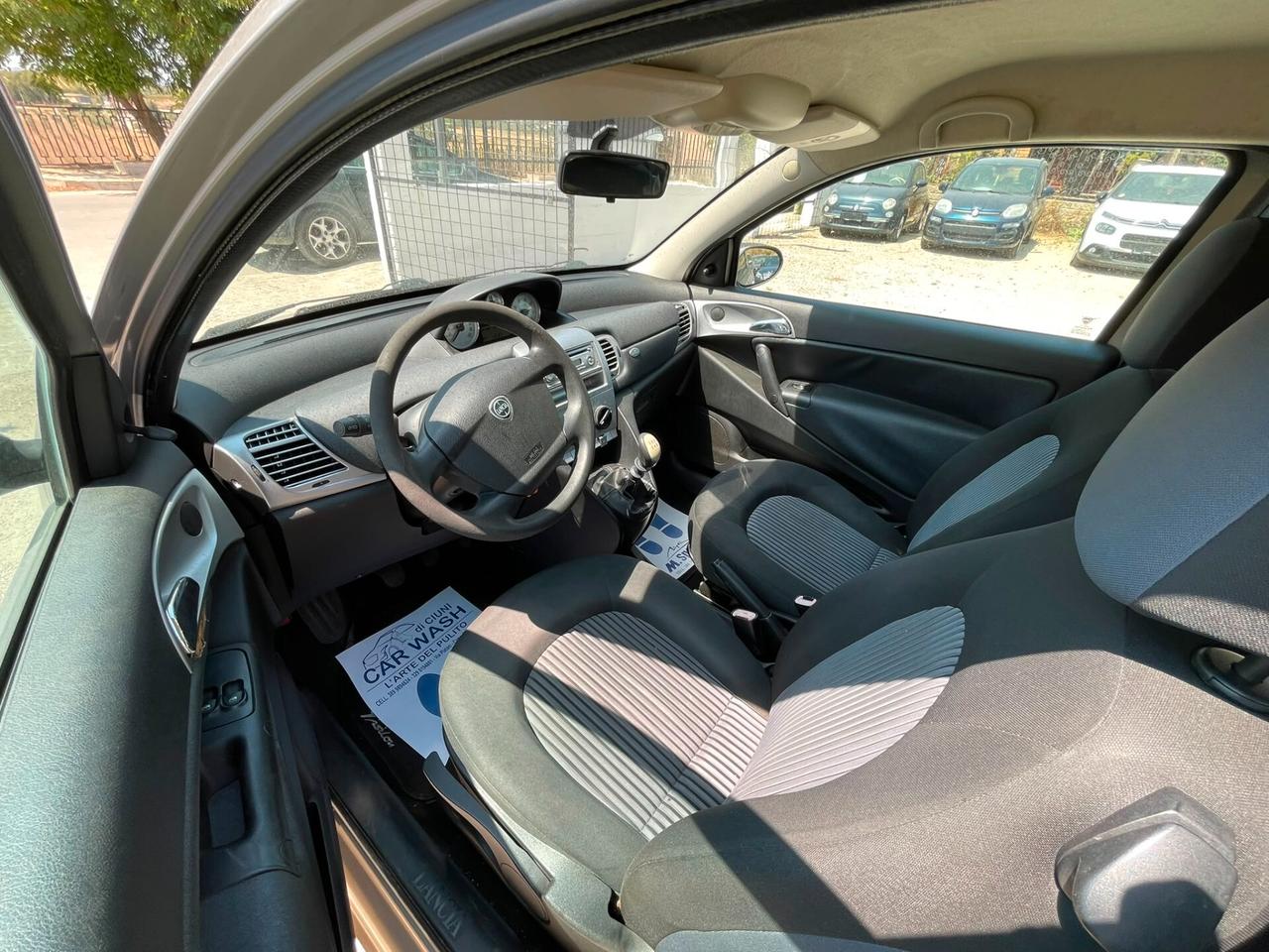 Lancia Ypsilon 1.2 Oro SOLI 114.500 KM