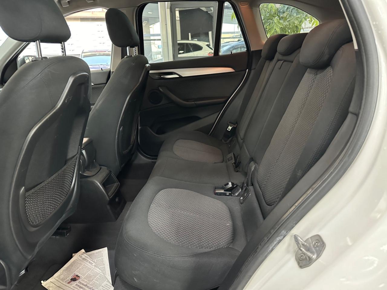Bmw X1 sDrive18d Advantage AUTOM Tetto 2016
