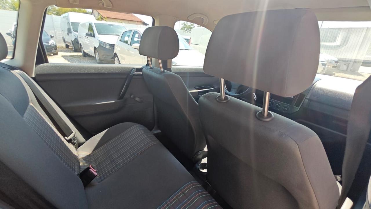 Volkswagen Polo 1.2 5p. Trendline