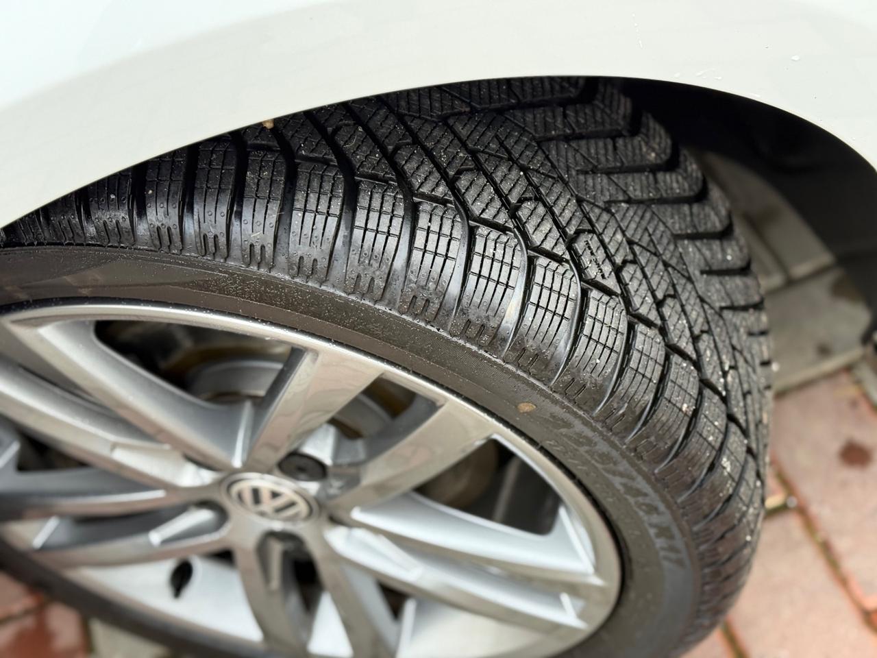 Volkswagen Golf 1.4 TSI 125 CV 5p. R-LINE UNICO PROP