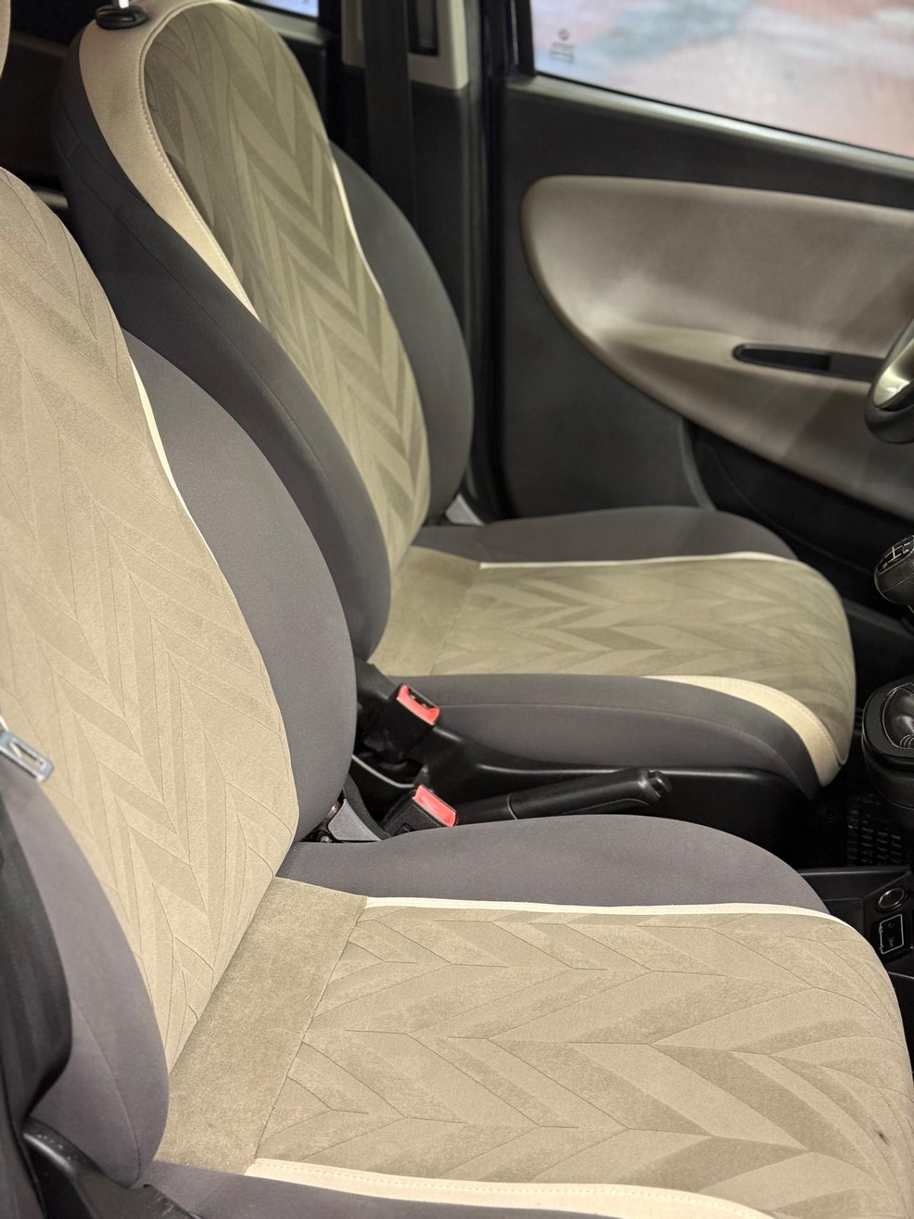 Lancia Ypsilon 1.3 MJT 16V 95 CV 5 porte S&S Opening Edition