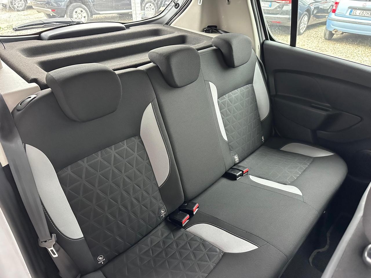 Dacia Sandero Stepway 900 TCe 12V 90CV Prestige