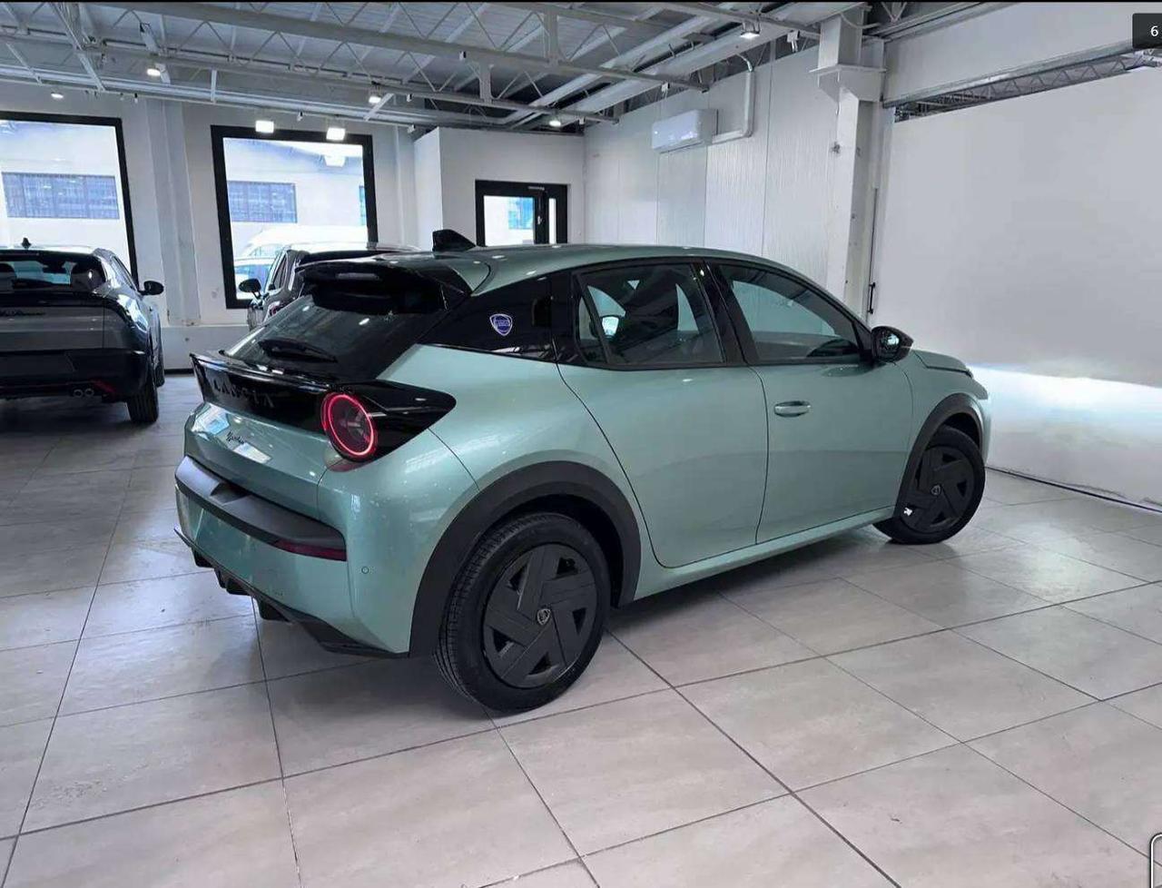 Lancia Ypsilon 1.2 mhev 110cv e-dct promo simil noleggio 4 anni
