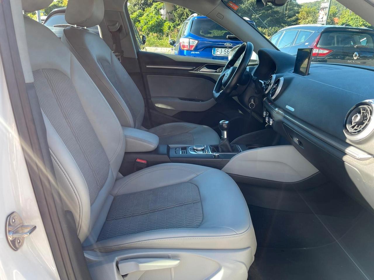 Audi A3 Sedan 1.6 TDI Business