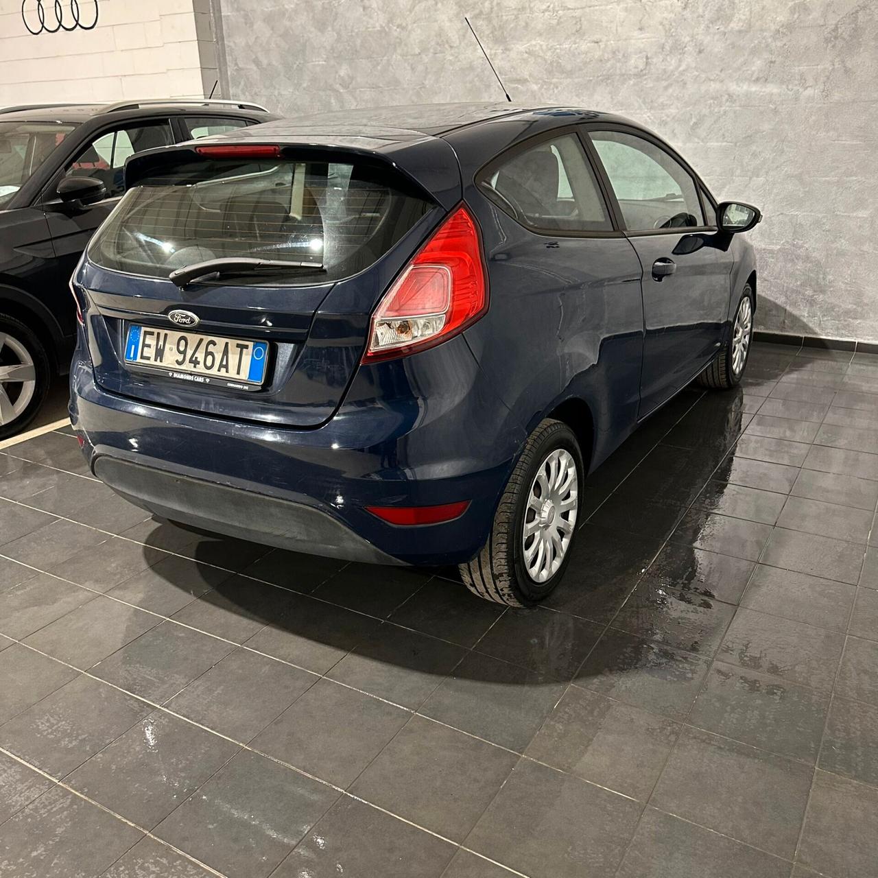 Ford Fiesta 1.4 3 porte Bz.- GPL